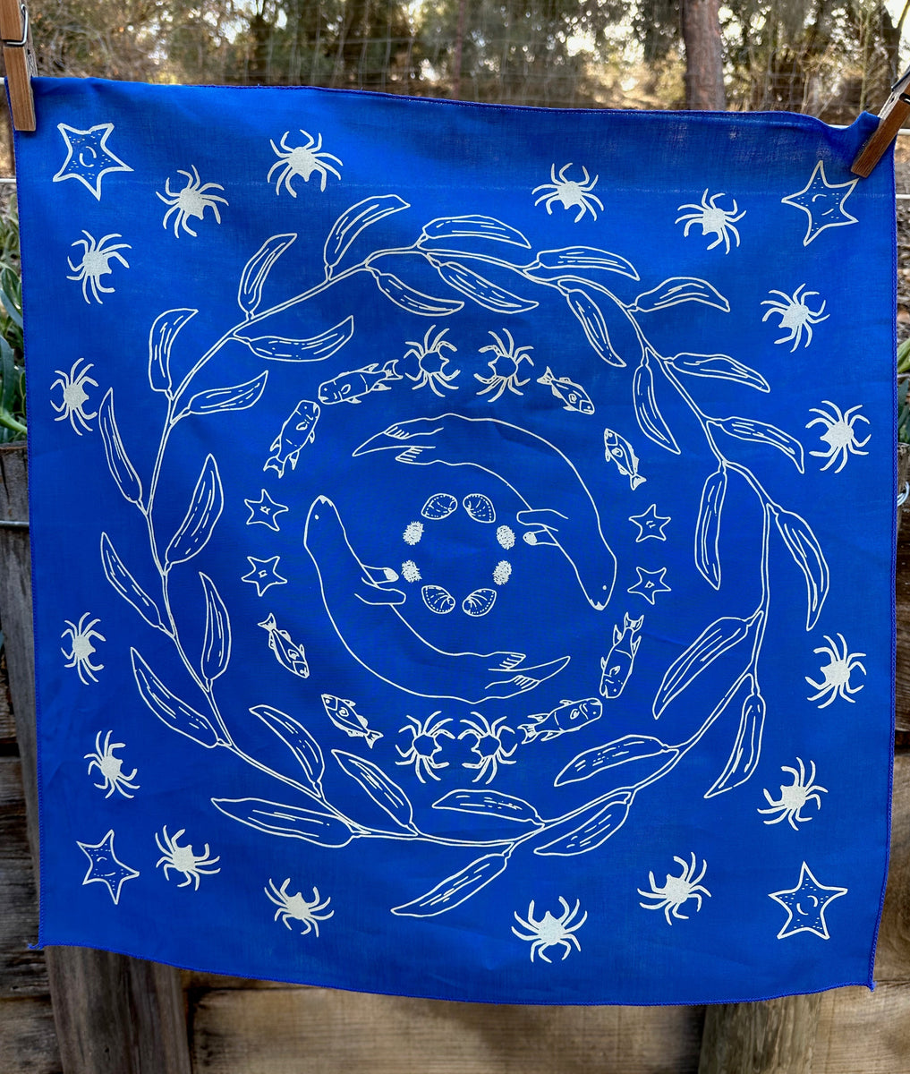 otter-bandana-seven-ravens-studio